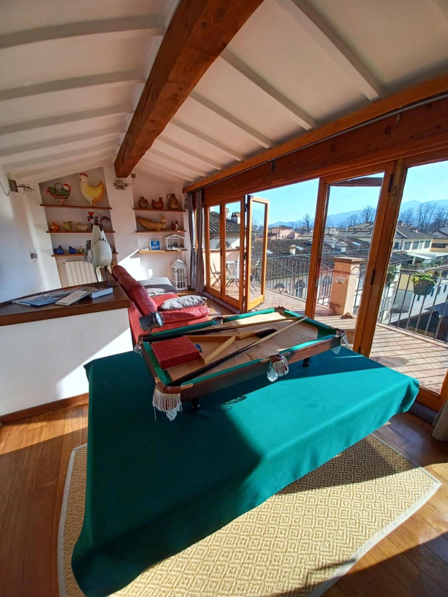 Terrazza Coccode' Spazioso Con Vista Mozzafiato! Lucca Dış mekan fotoğraf