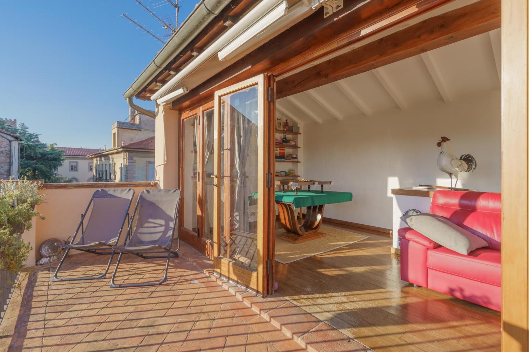 Terrazza Coccode' Spazioso Con Vista Mozzafiato! Lucca Dış mekan fotoğraf